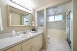 2196 Olive St, Eugene, OR 97405 - Photo 27