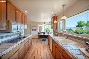 2196 Olive St, Eugene, OR 97405 - Photo 9