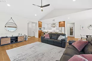 3824 Siletz St, Eugene, OR 97408 - Photo 13