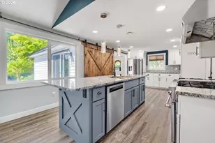 21130 SW Murphy St, Beaverton, OR 97078 - Photo 15
