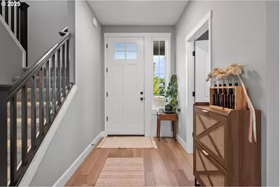 8102 NE 168th Ave, Vancouver, WA 98682 - Photo 3