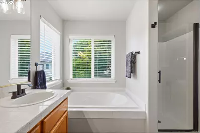 2174 NE 13th Ave, Hillsboro, OR 97124 - Photo 21