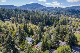 4482 Paddock Dr, Eugene, OR 97405 - Photo 47