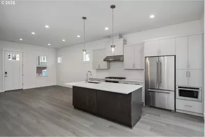 16005 NW Holman Way, Portland, OR 97229 - Photo 9