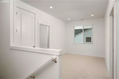 16005 NW Holman Way, Portland, OR 97229 - Photo 17