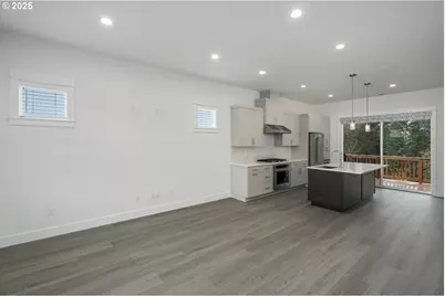 16005 NW Holman Way, Portland, OR 97229 - Photo 11