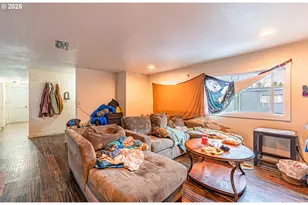 1415 S Bertelsen Rd, Eugene, OR 97402 - Photo 11