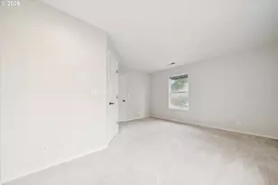 892 SE 54th Ave, Hillsboro, OR 97123 - Photo 33