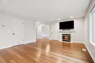 892 SE 54th Ave, Hillsboro, OR 97123 - Photo 21