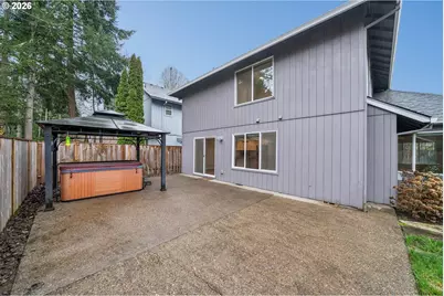 892 SE 54th Ave, Hillsboro, OR 97123 - Photo 41