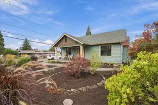 352 W M St, Springfield, OR 97477 - Photo 3