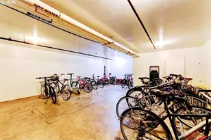 2020 SW Main St, Portland, OR 97205 - Photo 19
