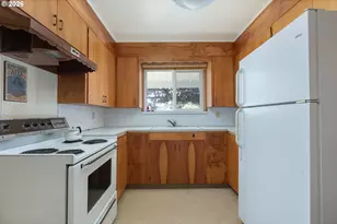 3540 NW Keel Ave, Lincoln City, OR 97367 - Photo 13