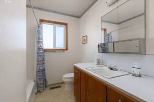 3540 NW Keel Ave, Lincoln City, OR 97367 - Photo 17