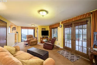 17120 NE Fairview Dr, Dundee, OR 97115 - Photo 9