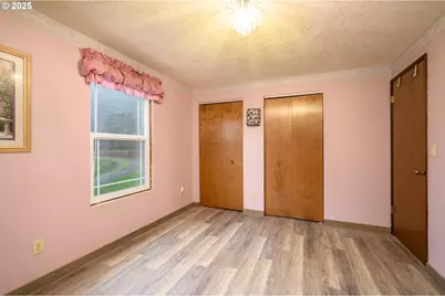 17120 NE Fairview Dr, Dundee, OR 97115 - Photo 13