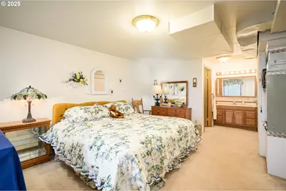 17120 NE Fairview Dr, Dundee, OR 97115 - Photo 17