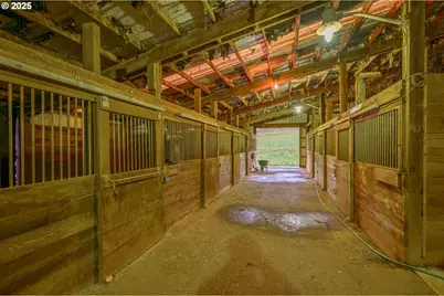 17120 NE Fairview Dr, Dundee, OR 97115 - Photo 31