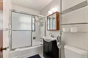 15205 SE Lee Ave, Milwaukie, OR 97267 - Photo 13