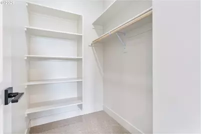 10710 SE 13th Cir, Vancouver, WA 98664 - Photo 33