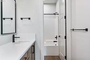 10710 SE 13th Cir, Vancouver, WA 98664 - Photo 29