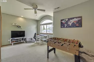 2764 NE Lindsey Dr, Hillsboro, OR 97124 - Photo 15