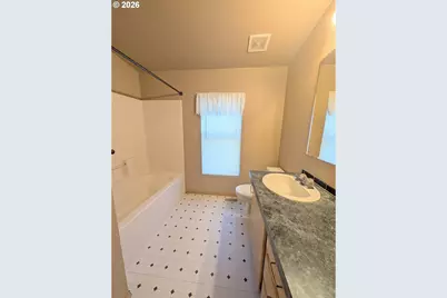 10409 F Ave, Island City, OR 97850 - Photo 21