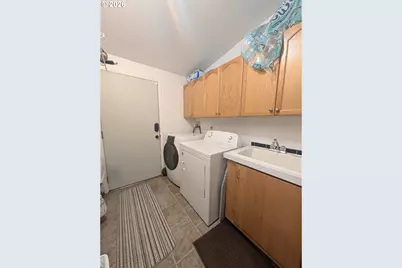 10409 F Ave, Island City, OR 97850 - Photo 23