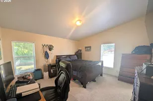10409 F Ave, Island City, OR 97850 - Photo 13