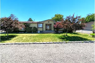 10409 F Ave, Island City, OR 97850 - Photo 1