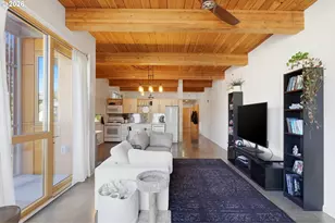 915 SE 35th Ave, Portland, OR 97214 - Photo 5