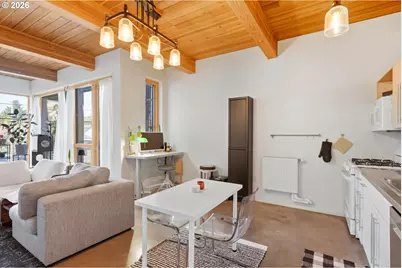 915 SE 35th Ave #205, Portland, OR 97214 - Photo 7