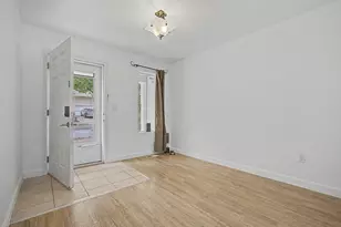 38412 Miller St, Sandy, OR 97055 - Photo 5