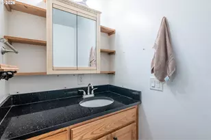 1819 Spruce St, Myrtle Point, OR 97458 - Photo 23