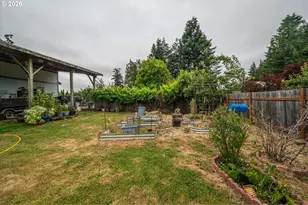 1819 Spruce St, Myrtle Point, OR 97458 - Photo 9