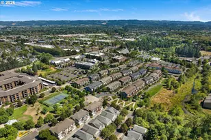 10509 NE Park Ridge Way, Hillsboro, OR 97006 - Photo 37