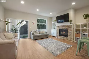 10509 NE Park Ridge Way, Hillsboro, OR 97006 - Photo 5