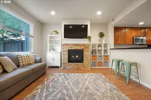 10509 NE Park Ridge Way, Hillsboro, OR 97006 - Photo 9