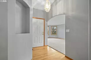 964 SE 27th St, Troutdale, OR 97060 - Photo 7