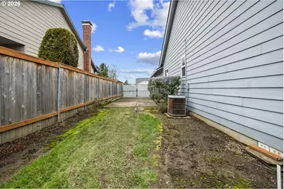 964 SE 27th St, Troutdale, OR 97060 - Photo 29