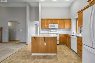 964 SE 27th St, Troutdale, OR 97060 - Photo 17