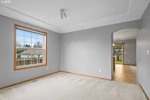 964 SE 27th St, Troutdale, OR 97060 - Photo 11