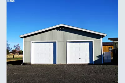 401 W Trimble St, Condon, OR 97823 - Photo 27
