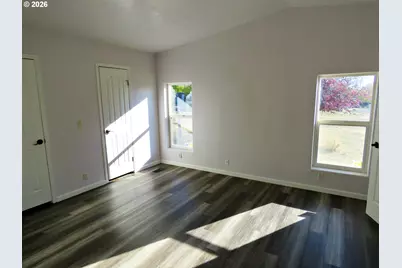 401 W Trimble St, Condon, OR 97823 - Photo 13