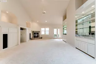 875 Sand Ave, Eugene, OR 97401 - Photo 3