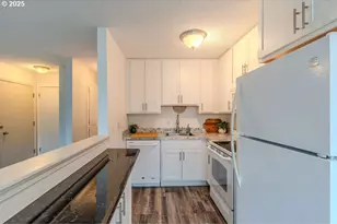 200 SW Florence Ave, Gresham, OR 97080 - Photo 9