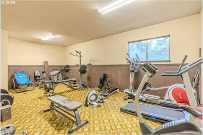 200 SW Florence Ave #D-15, Gresham, OR 97080 - Photo 17