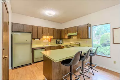 200 SW Florence Ave #D-15, Gresham, OR 97080 - Photo 23