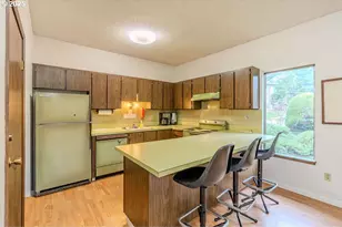 200 SW Florence Ave, Gresham, OR 97080 - Photo 23