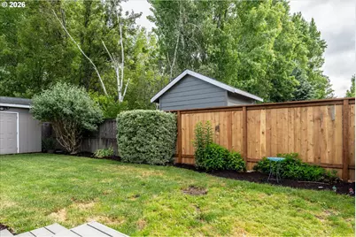 1076 Yew St, Junction City, OR 97448 - Photo 31